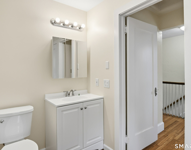 815 East Main Street - Photo Thumbnail 27