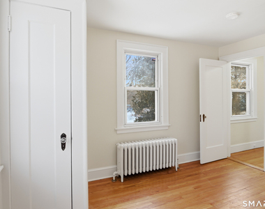 815 East Main Street - Photo Thumbnail 24