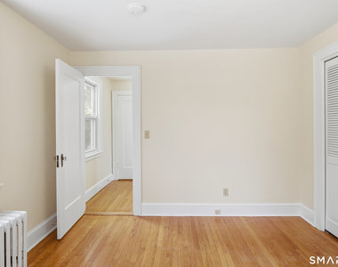 815 East Main Street - Photo Thumbnail 25
