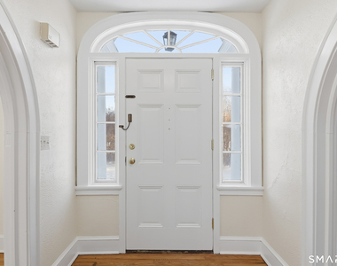 815 East Main Street - Photo Thumbnail 2