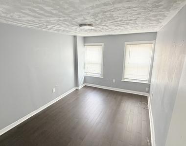 16 Daggett Street - Photo Thumbnail 4