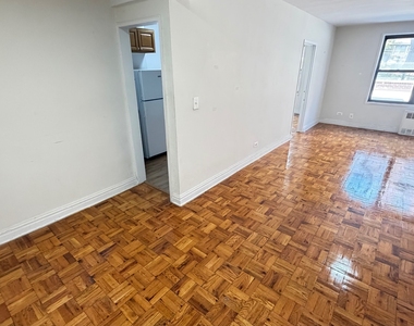 102-25 67th Drive - Photo Thumbnail 3