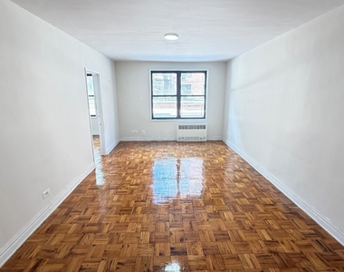 102-25 67th Drive - Photo Thumbnail 4