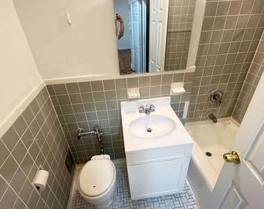 102-25 67th Drive - Photo Thumbnail 16