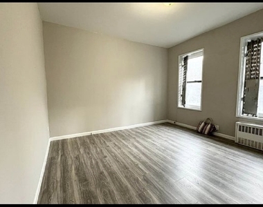 330 East 100 Street New York  - Photo Thumbnail 4
