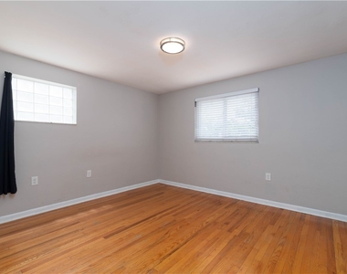1735 Norsen Dr - Photo Thumbnail 6
