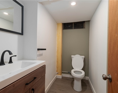 1735 Norsen Dr - Photo Thumbnail 10