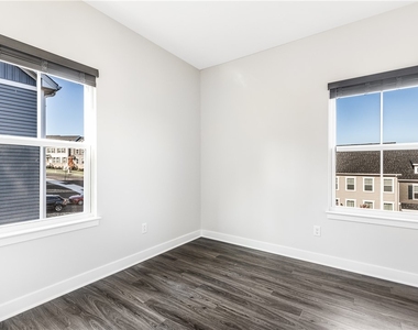 143 Moyer Hill Dr - Photo Thumbnail 17