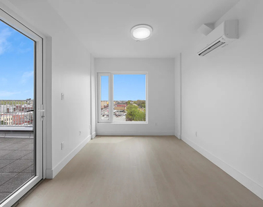 835 Maple Street - Photo Thumbnail 1