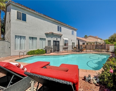 3910 Crooked Oak Street - Photo Thumbnail 24