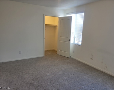 8056 Kings Guard Street - Photo Thumbnail 16
