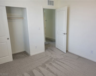 8056 Kings Guard Street - Photo Thumbnail 3