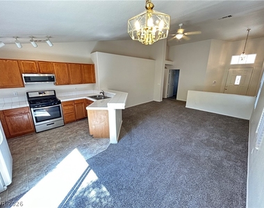 1840 Montvale Court - Photo Thumbnail 7