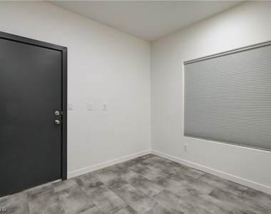 9929 Markhorn Court - Photo Thumbnail 18