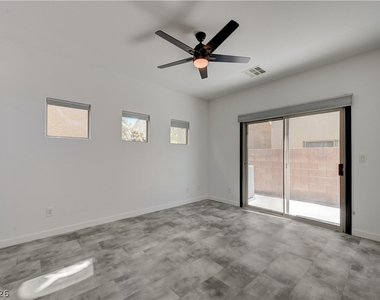 9929 Markhorn Court - Photo Thumbnail 21