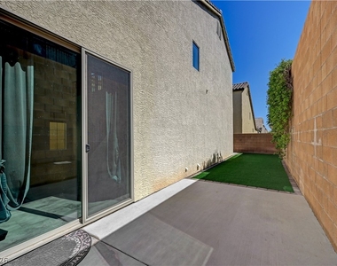 9929 Markhorn Court - Photo Thumbnail 43