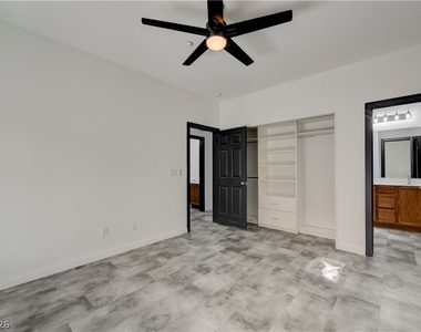 9929 Markhorn Court - Photo Thumbnail 22