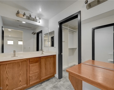 9929 Markhorn Court - Photo Thumbnail 36