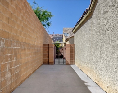9929 Markhorn Court - Photo Thumbnail 45