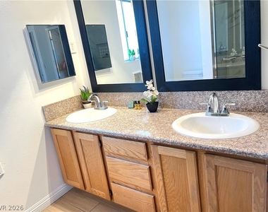 428 Beaumont Street - Photo Thumbnail 22