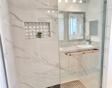 428 Beaumont Street - Photo Thumbnail 25