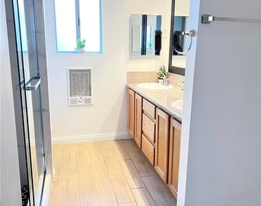 428 Beaumont Street - Photo Thumbnail 20