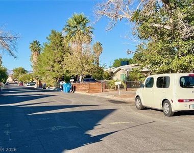 428 Beaumont Street - Photo Thumbnail 42