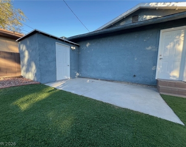 428 Beaumont Street - Photo Thumbnail 37
