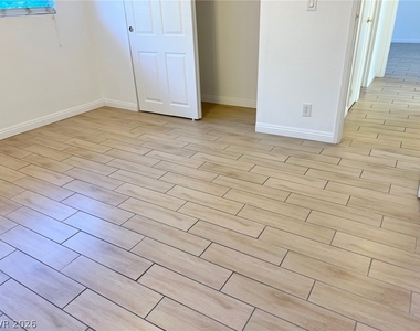 428 Beaumont Street - Photo Thumbnail 35