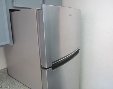 3518 Villa Knolls North Drive - Photo Thumbnail 20