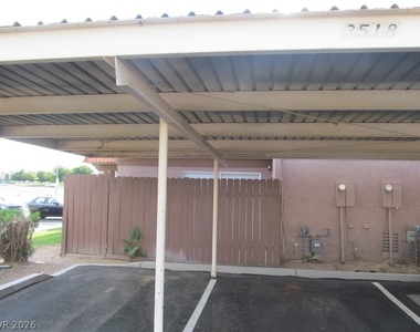 3518 Villa Knolls North Drive - Photo Thumbnail 13