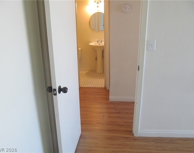 3518 Villa Knolls North Drive - Photo Thumbnail 26