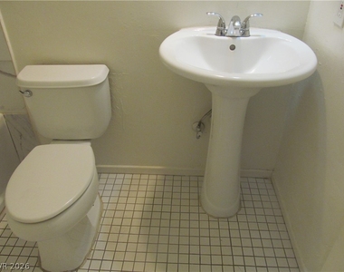 3518 Villa Knolls North Drive - Photo Thumbnail 23