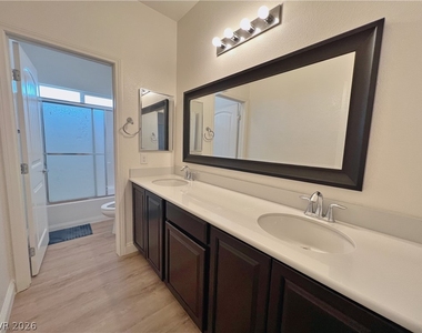 4608 Bear Island Court - Photo Thumbnail 17