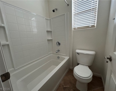 4116 Helens Pouroff Avenue - Photo Thumbnail 9