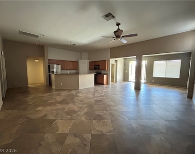 4116 Helens Pouroff Avenue - Photo Thumbnail 3