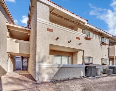 7300 Pirates Cove Road - Photo Thumbnail 6