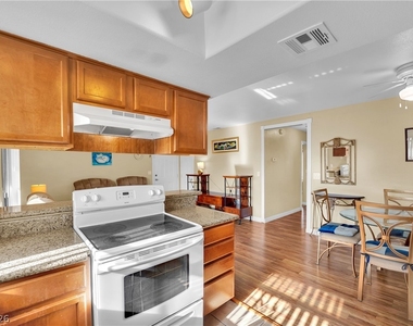 7300 Pirates Cove Road - Photo Thumbnail 27