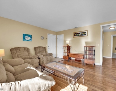 7300 Pirates Cove Road - Photo Thumbnail 21