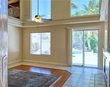 3924 Royal Scots Avenue - Photo Thumbnail 10