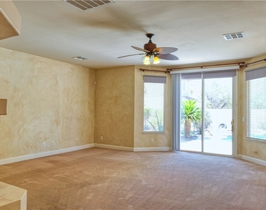 3924 Royal Scots Avenue - Photo Thumbnail 14