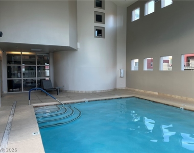19 E Agate Avenue - Photo Thumbnail 36