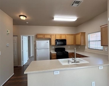 3805 Juno Beach Street - Photo Thumbnail 4