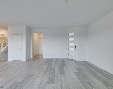600 N Carriage Hill Drive - Photo Thumbnail 21