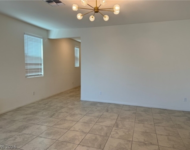 4218 Tarim Street - Photo Thumbnail 3