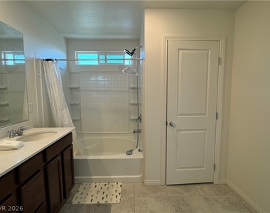 4218 Tarim Street - Photo Thumbnail 13