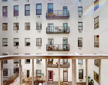 201 East 12th Street - Photo Thumbnail 4