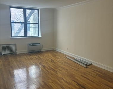 238 East 36th Street - Photo Thumbnail 1