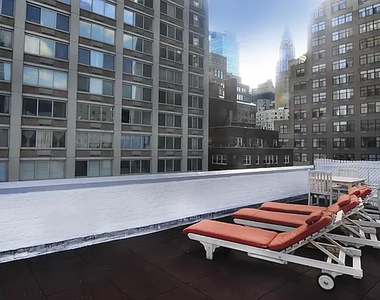 East 46th Street - Photo Thumbnail 4