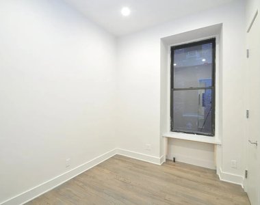 121 Madison Avenue - Photo Thumbnail 3